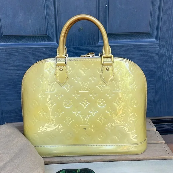 Authentic LOUIS VUITTON ALMA Venis pm handbag - Picture 3 of 17